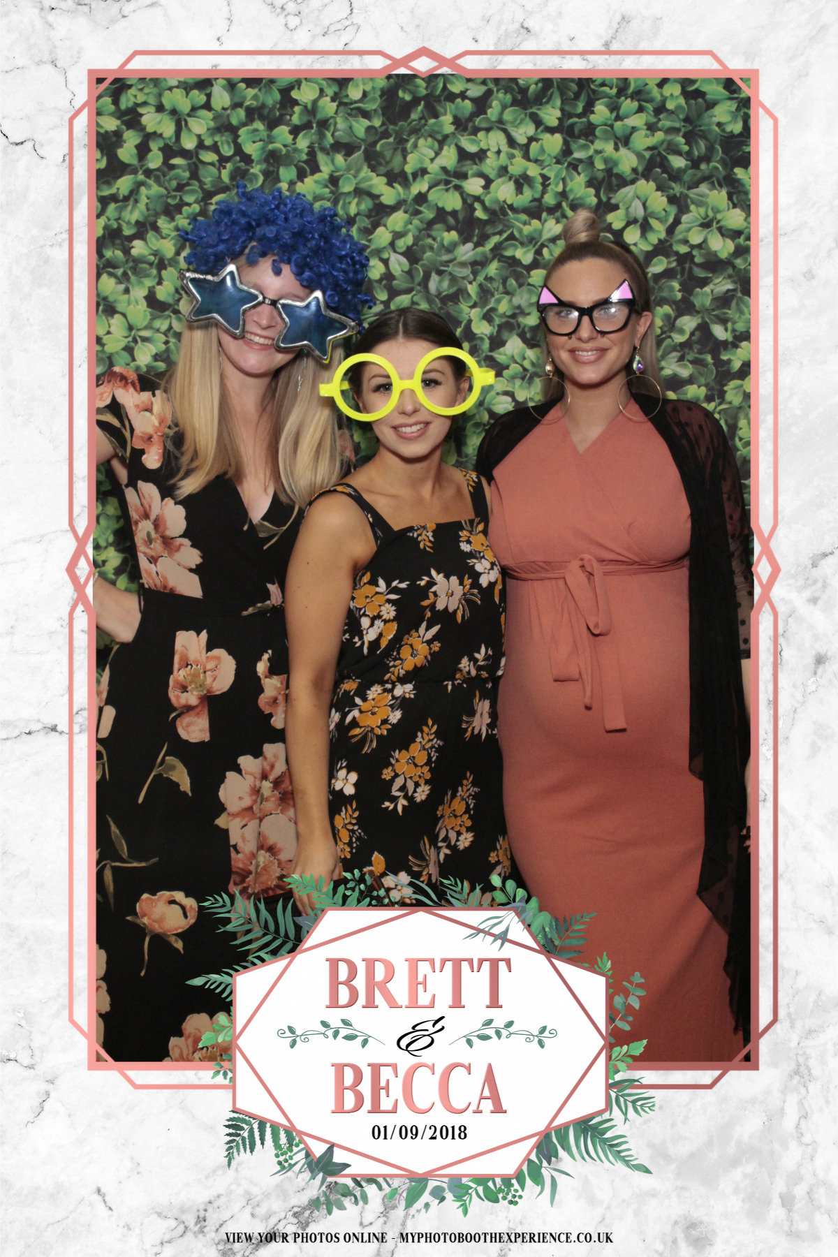 Brett & Becca's Wedding | View more photos from the event at gallery.myphotoboothexperience.co.uk/u/MyPhotoBoothExperienceLtd/Brett-Beccas-Wedding